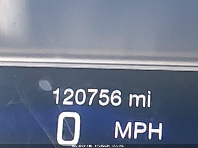 Chrysler 200 C 2015 1C3CCCCG9FN510491 Image 16