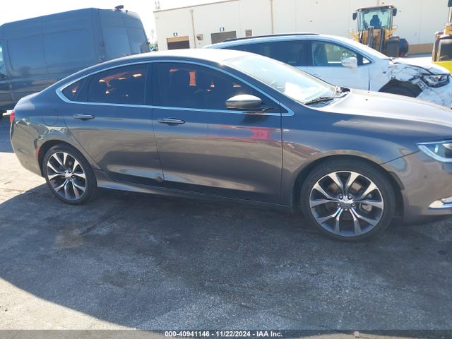 Chrysler 200 C 2015 1C3CCCCG9FN510491 Image 6