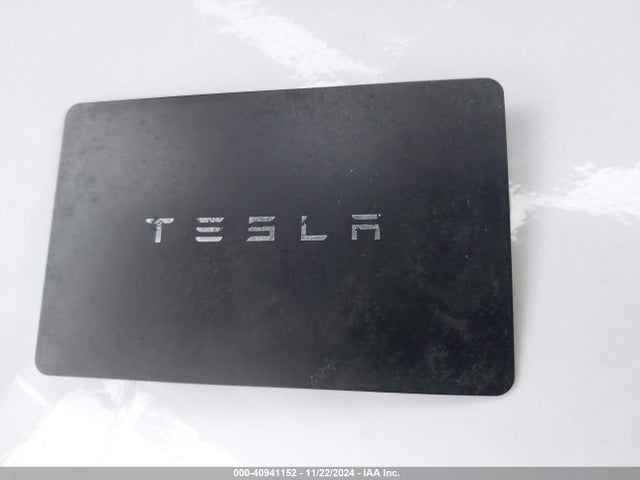 2023 TESLA MODEL Y 7SAYGDEE5PA122567 Photo 10
