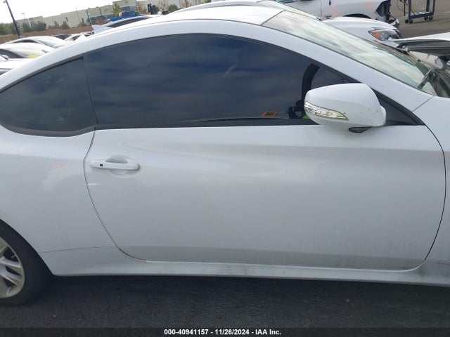 Hyundai Genesis 3.8 Base 2015 KMHHT6KJ3FU125221 Image 13