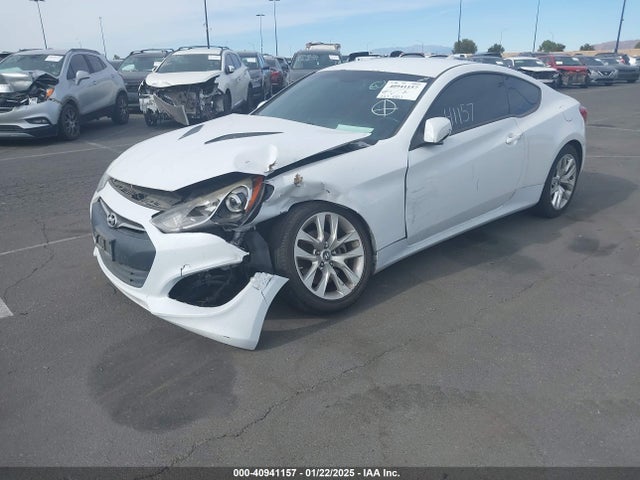 Hyundai Genesis 3.8 Base 2015 KMHHT6KJ3FU125221 Image 2