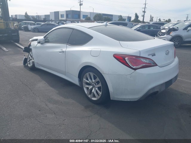 Hyundai Genesis 3.8 Base 2015 KMHHT6KJ3FU125221 Image 3