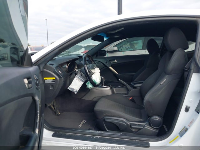 Hyundai Genesis 3.8 Base 2015 KMHHT6KJ3FU125221 Image 5
