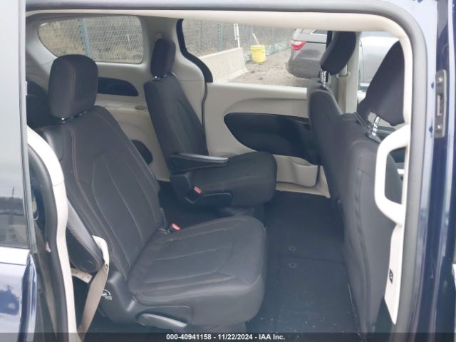 2C4RC1DG3HR592796 Chrysler Pacifica Touring
