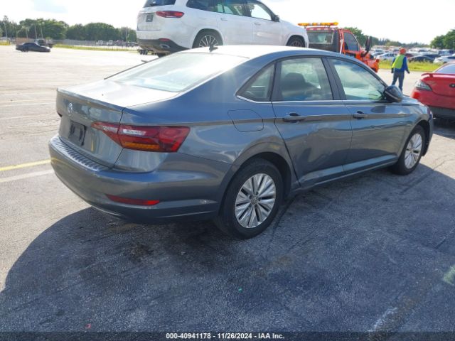 3VWC57BU7KM233510 Volkswagen Jetta 1.4t R-line/1.4t S/1.4t Se