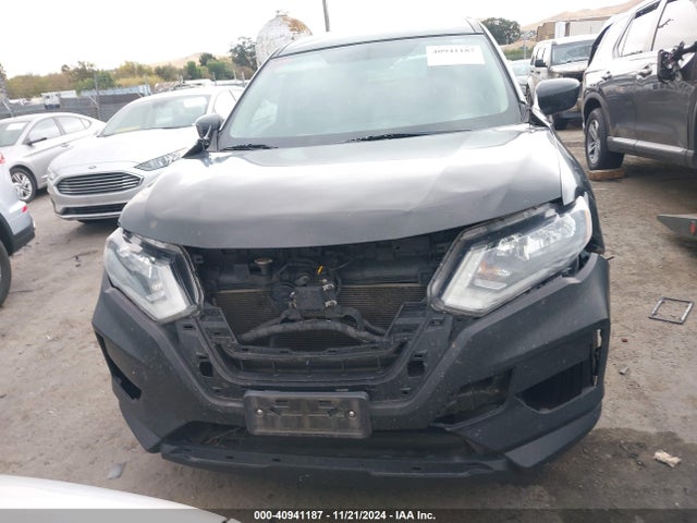 Nissan ROGUE S 2018 KNMAT2MT0JP606323 Image 12
