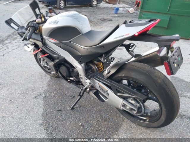 2021 APRILIA RSV4 ZD4KYUA08MS000303 Photo 2