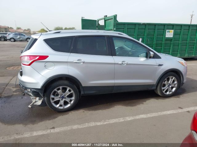 1FMCU9J99EUA70823 Ford Escape Titanium