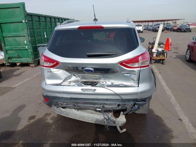 1FMCU9J99EUA70823 Ford Escape Titanium