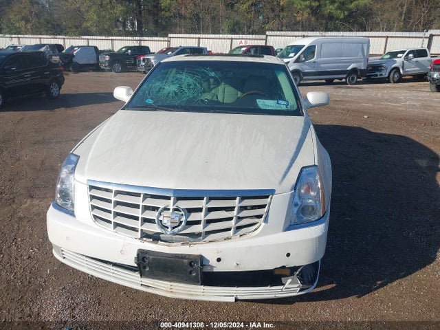 2011 CADILLAC DTS 1G6KH5E69BU145662 Photo 5