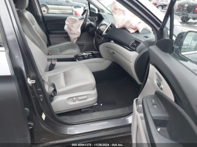 5FNYF6H95GB051173 Honda Pilot Touring
