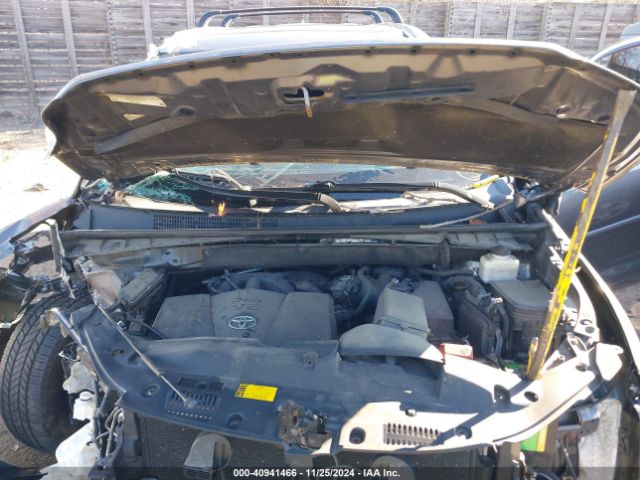 5TDJZRFH5HS509568 Toyota Highlander Xle