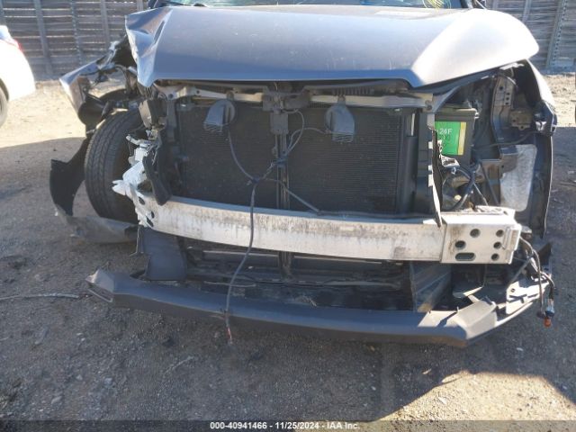 5TDJZRFH5HS509568 Toyota Highlander Xle