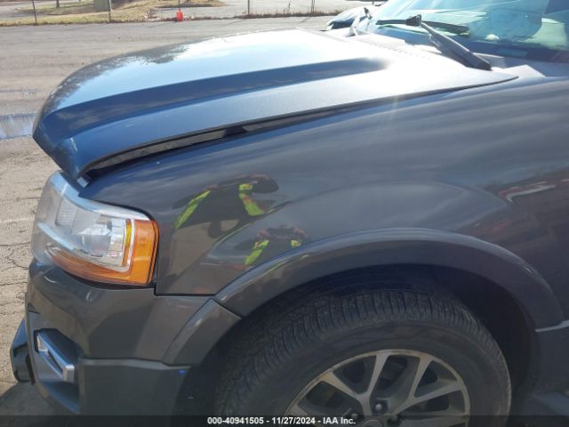 1FMJU1JT2HEA27119 Ford Expedition Xlt