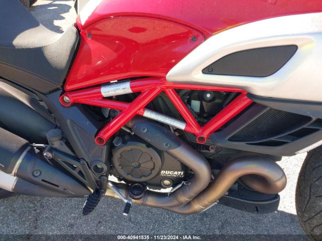 2011 DUCATI DIAVEL ZDM13BLW7BB003769 Photo 7