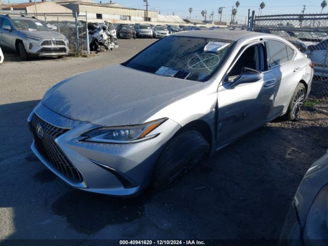 58ADA1C16NU019245 Lexus ES 300H