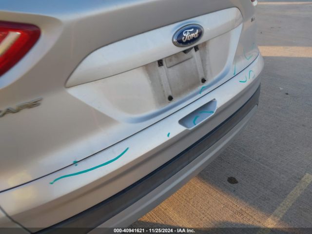 1FMCU0G72FUA47001 Ford ESCAPE SE