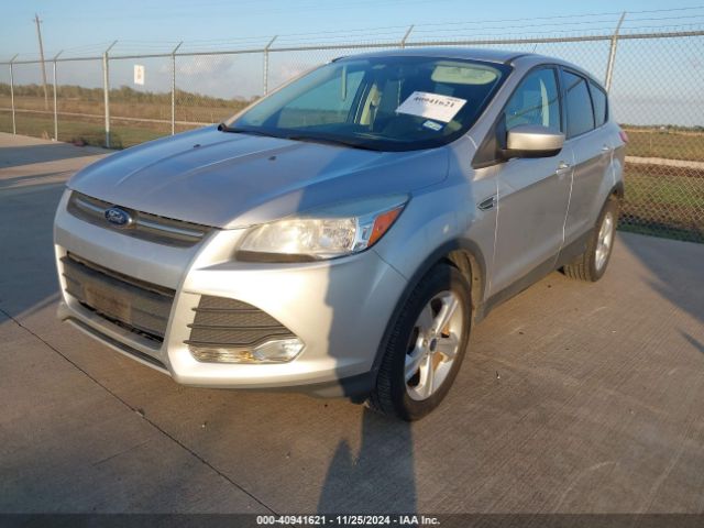 1FMCU0G72FUA47001 Ford ESCAPE SE