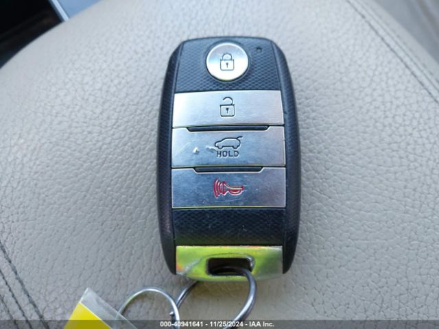 5XYKU4A78EG512588 KIA Sorento Ex V6