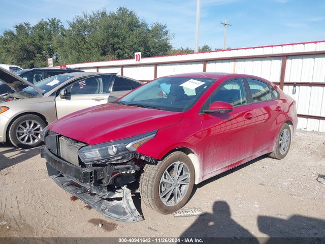 KIA Forte Lxs 2022 3KPF24AD7NE464947 Image 2