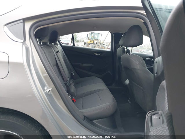 Chevrolet Cruze Lt Auto 2017 3G1BE6SMXHS551160 Image 8
