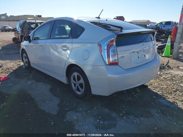 Toyota Prius 2015 JTDKN3DU2F0432493 Image 3