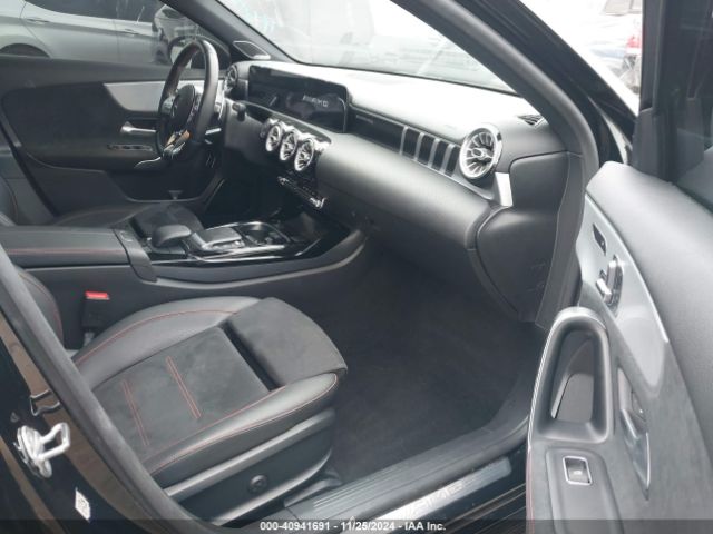 2021 MERCEDES-BENZ AMG A 35 W1K3G5BBXMJ307282 Photo 4