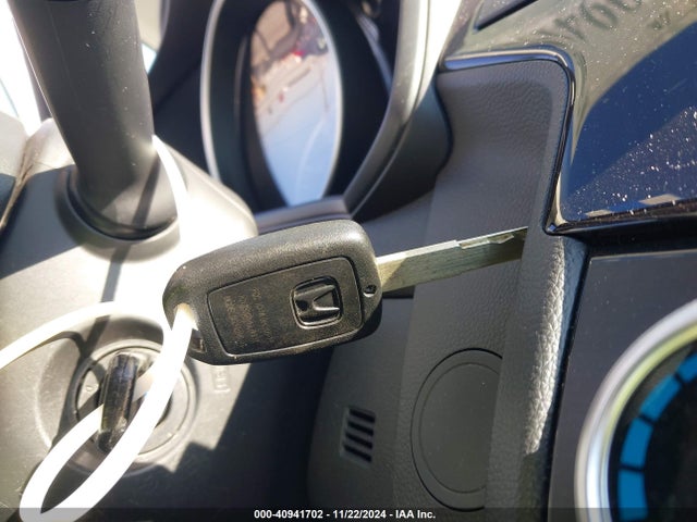 Honda FIT LX 2017 3HGGK5H51HM710136 Image 11