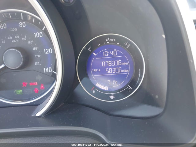 Honda FIT LX 2017 3HGGK5H51HM710136 Image 16