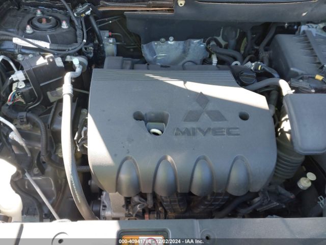 2016 MITSUBISHI OUTLANDER JA4AD3A38GZ063575 Photo 9