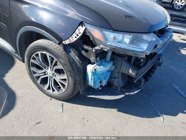 Mitsubishi Outlander Se 2016 JA4AD3A38GZ063575 Image 13