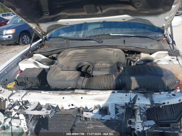 Chrysler 300 Uptown Edition 2014 2C3CCAAG1EH128115 Image 10