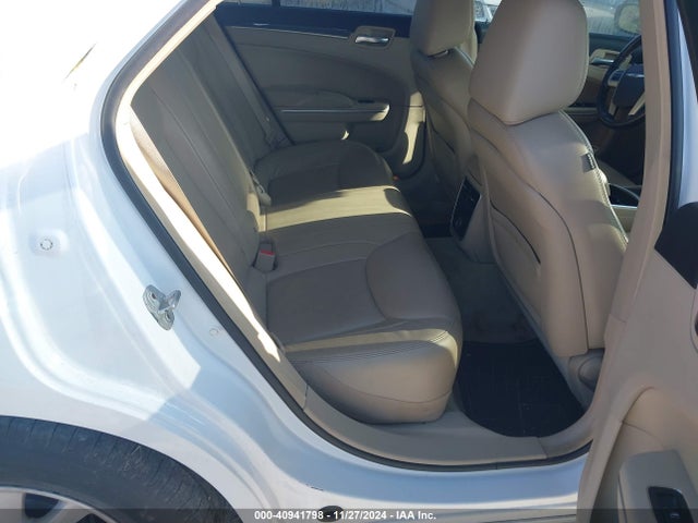 Chrysler 300 Uptown Edition 2014 2C3CCAAG1EH128115 Image 8