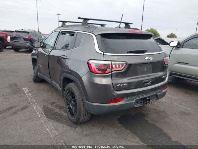 3C4NJDBB0KT713754 Jeep Compass Latitude 4x4
