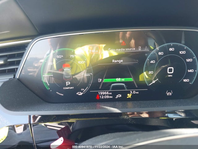 Audi E-tron Prestige Quattro 2021 WA1VABGE9MB003449 Image 18