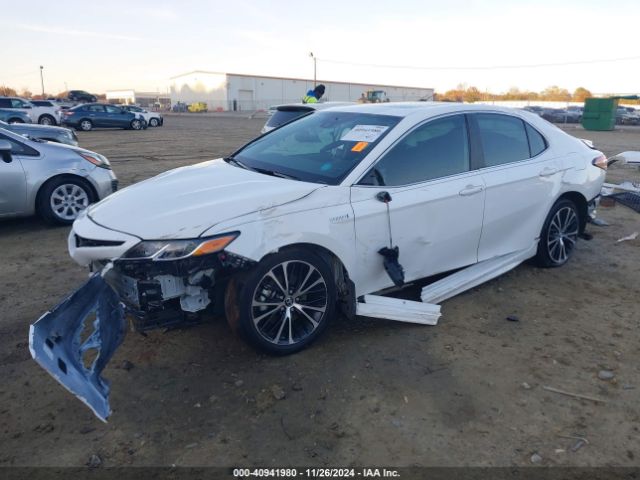 4T1B21HK8KU513907 Toyota Camry Hybrid Se