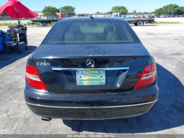 WDDGF4HB3ER309030 Mercedes-Benz C 250 Luxury/sport