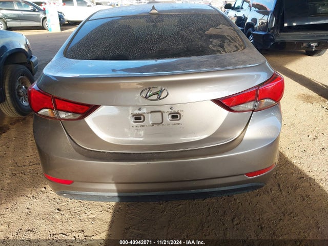 Hyundai ELANTRA SE 2016 5NPDH4AE5GH664237 Image 16