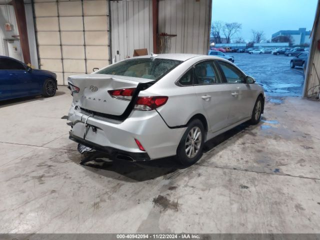 5NPE24AF2JH683429 Hyundai SONATA SE