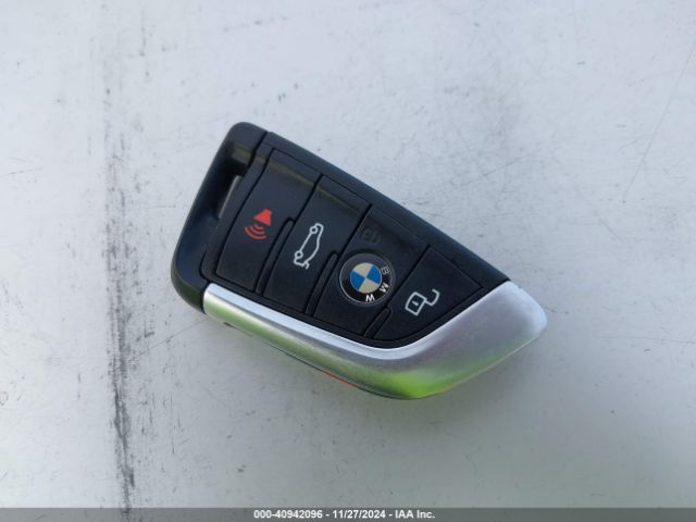 3MW5R1J06M8B71229 BMW 330I