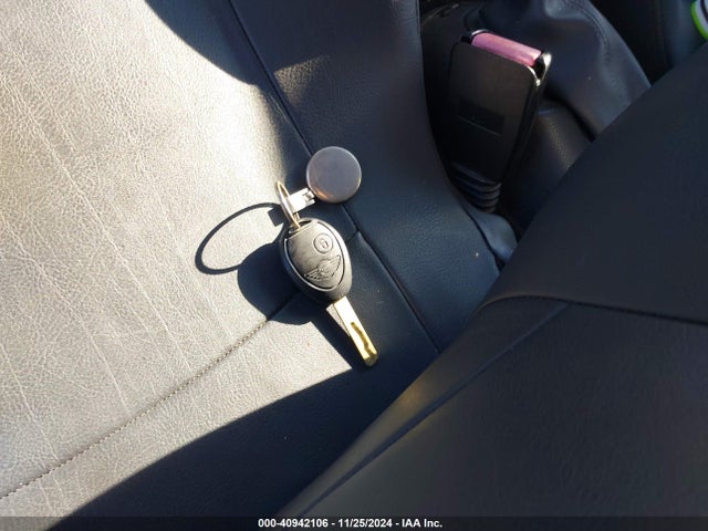 2003 MINI COOPER WMWRC33463TE14448 Photo 10