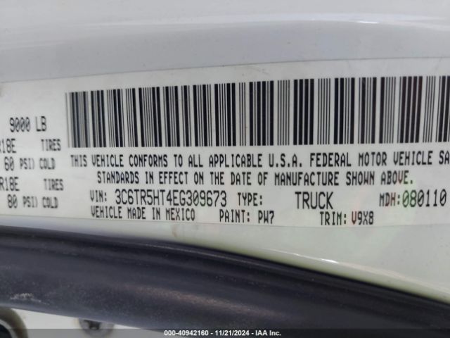 3C6TR5HT4EG309673 RAM 2500 Tradesman