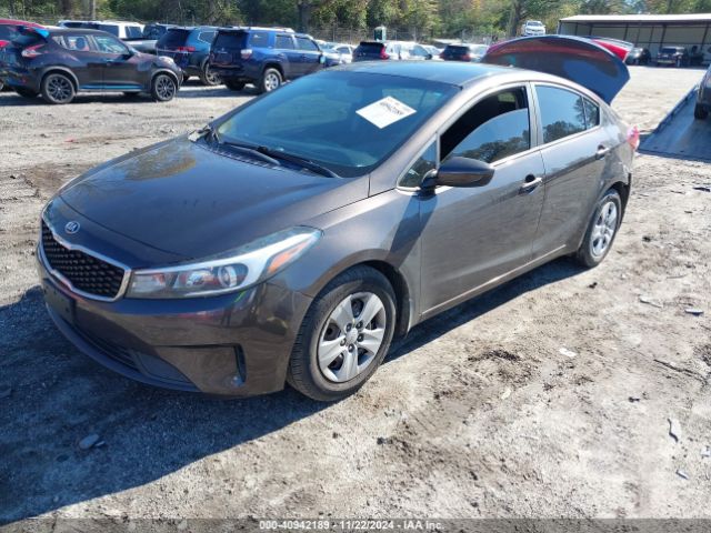 3KPFK4A76HE156957 KIA FORTE LX