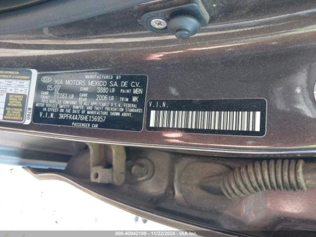 3KPFK4A76HE156957 KIA FORTE LX