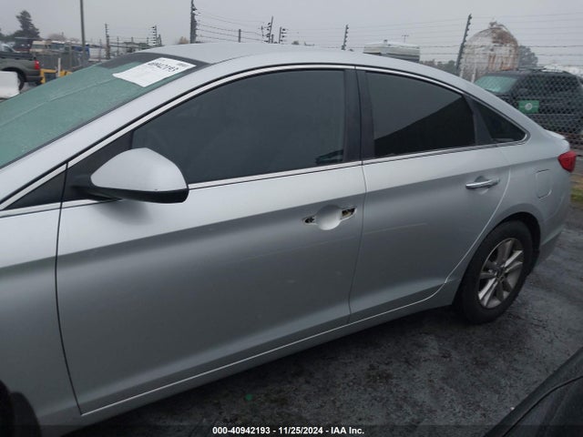 Hyundai SONATA SE 2015 5NPE24AF7FH175884 Image 14