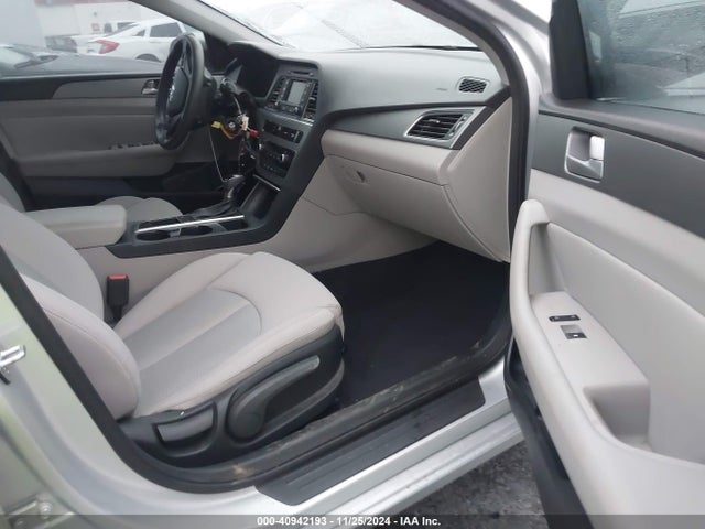 Hyundai SONATA SE 2015 5NPE24AF7FH175884 Image 5