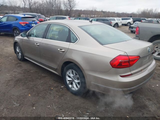 1VWAT7A37GC022337 Volkswagen Passat 1.8t S