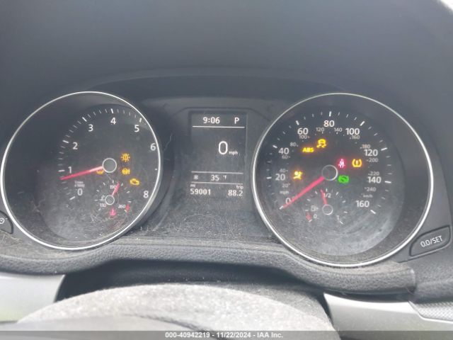 1VWAT7A37GC022337 Volkswagen Passat 1.8t S