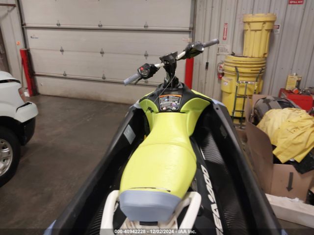 2024 SEADOO SEADOO SPARK TRIXX 3 YDV27553J324      Photo 4