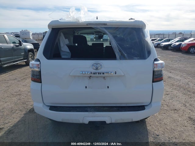 Toyota 4RUNNER SR5 2024 JTEMU5JR4R6260701 Image 14